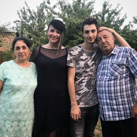 Иосиф и его мама скрывают от отца новость о разводе 
​Фото: «Инстаграм»