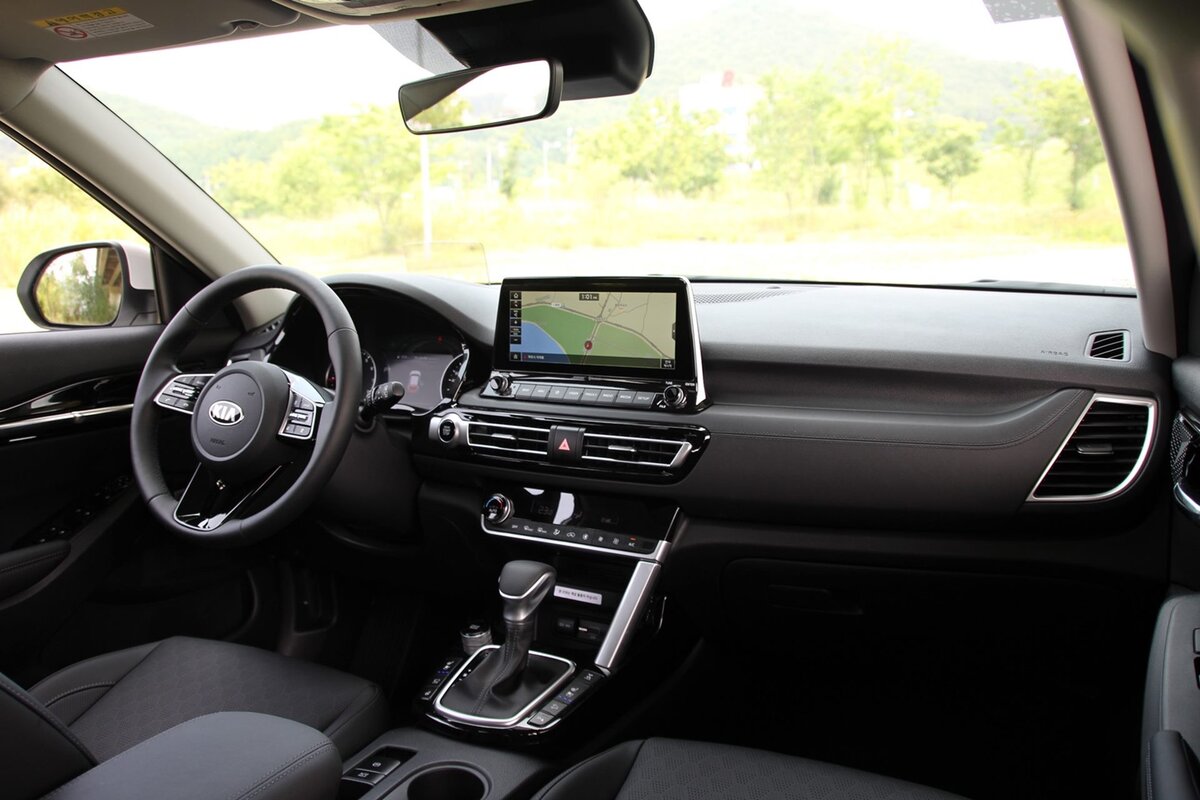 Салон Kia Seltos. Источник: Яндекс-картинки.