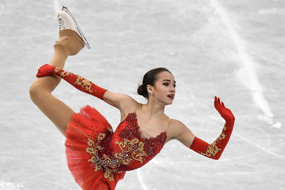 Загитова спорт ру. Фигурное катание Алина Загитова. Алина Загитова Олимпийская чемпионка. Алина Сагитова фигурное катание. Алина Загитова 2022.