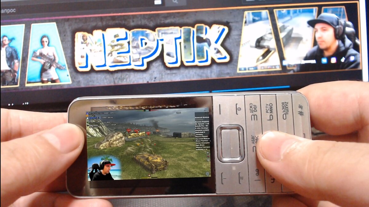 Играю в Wot Blitz / Вот Блиц на кнопочном телефоне )))