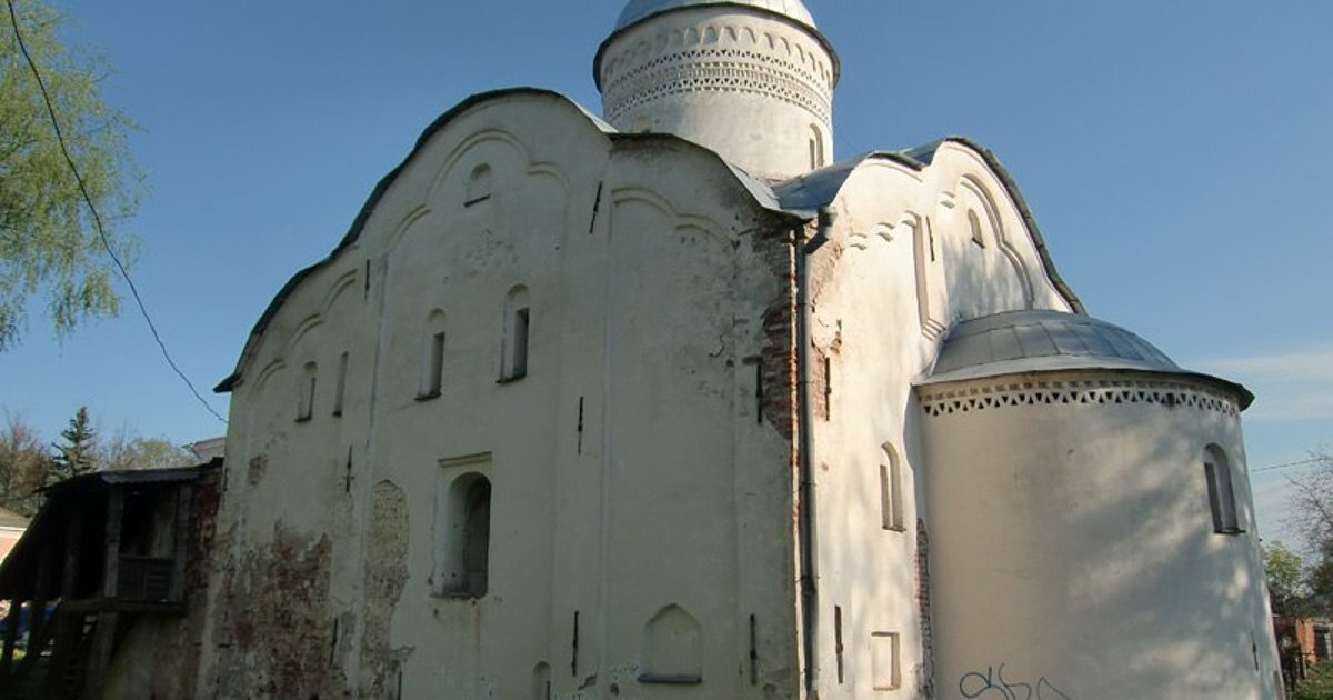 Церковь Петра и Павла на славне