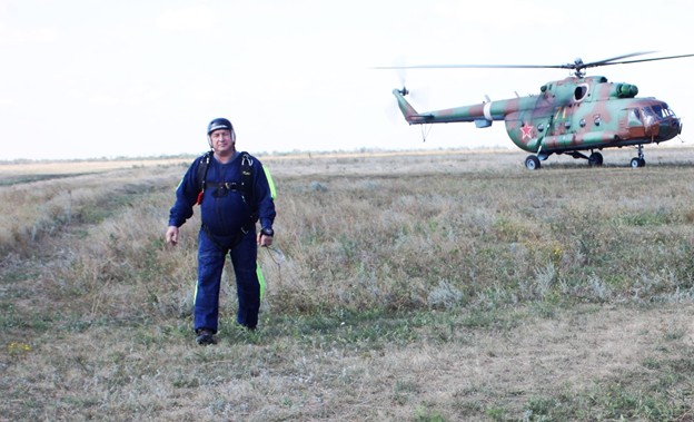 выхожу один я на дорогу...