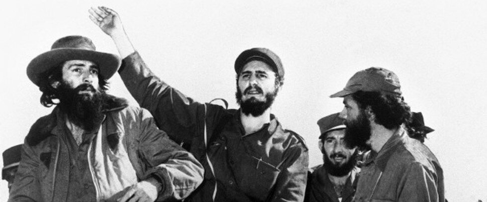 Фидель Кастро и Камило Сьенфуэгос. Фото lexpress.fr