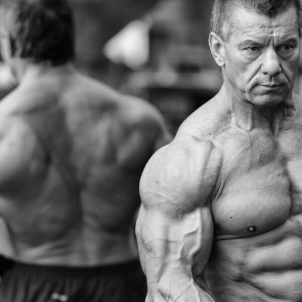 Яшанькин Александр Сергеевич-69 лет!! напичканный химлом выглядит лучше твоего деда.