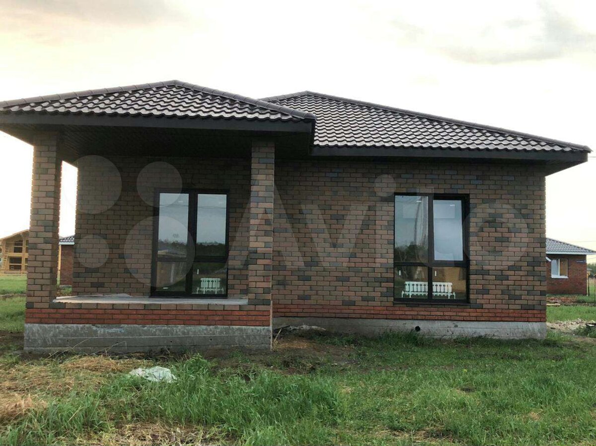 Проект одноэтажного кирпичного дома площадью 110кв.м. - с просторной ...