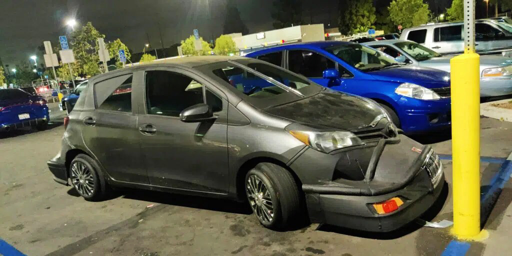 Напоминает мне утконос))