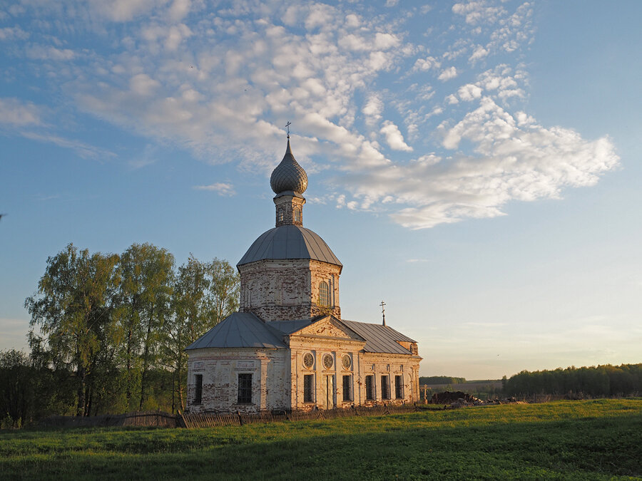 Церковь в старину