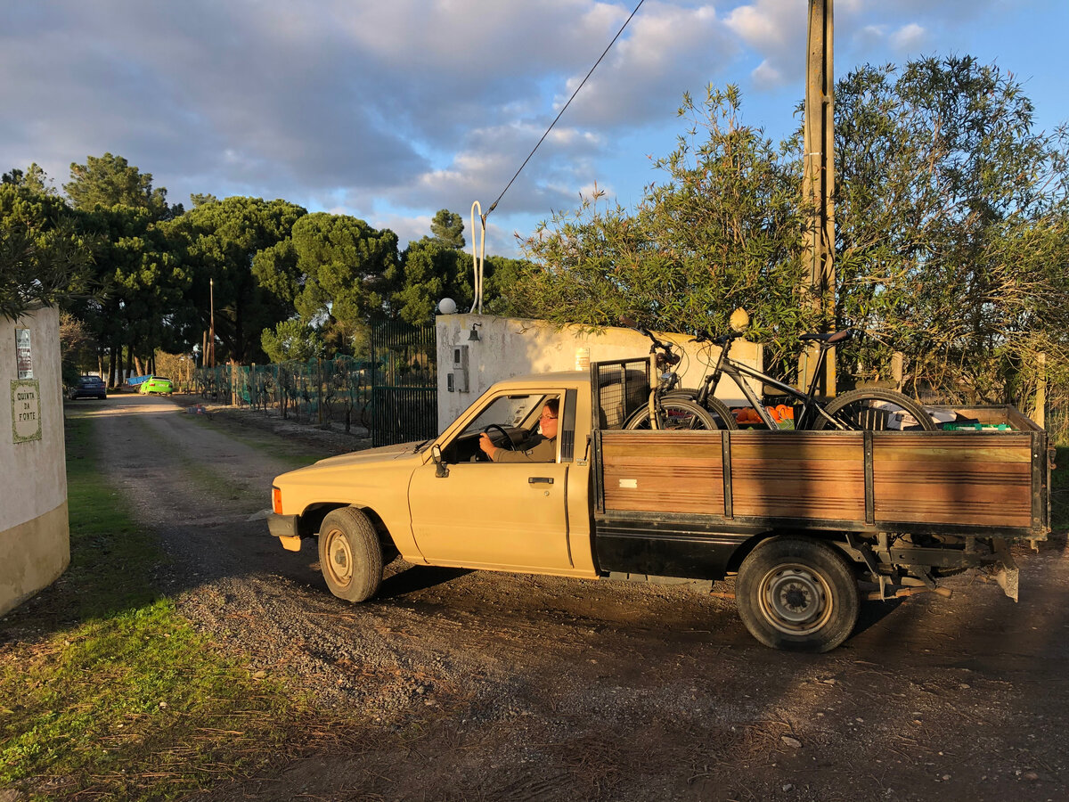 Въезжаем в ворота нового дома