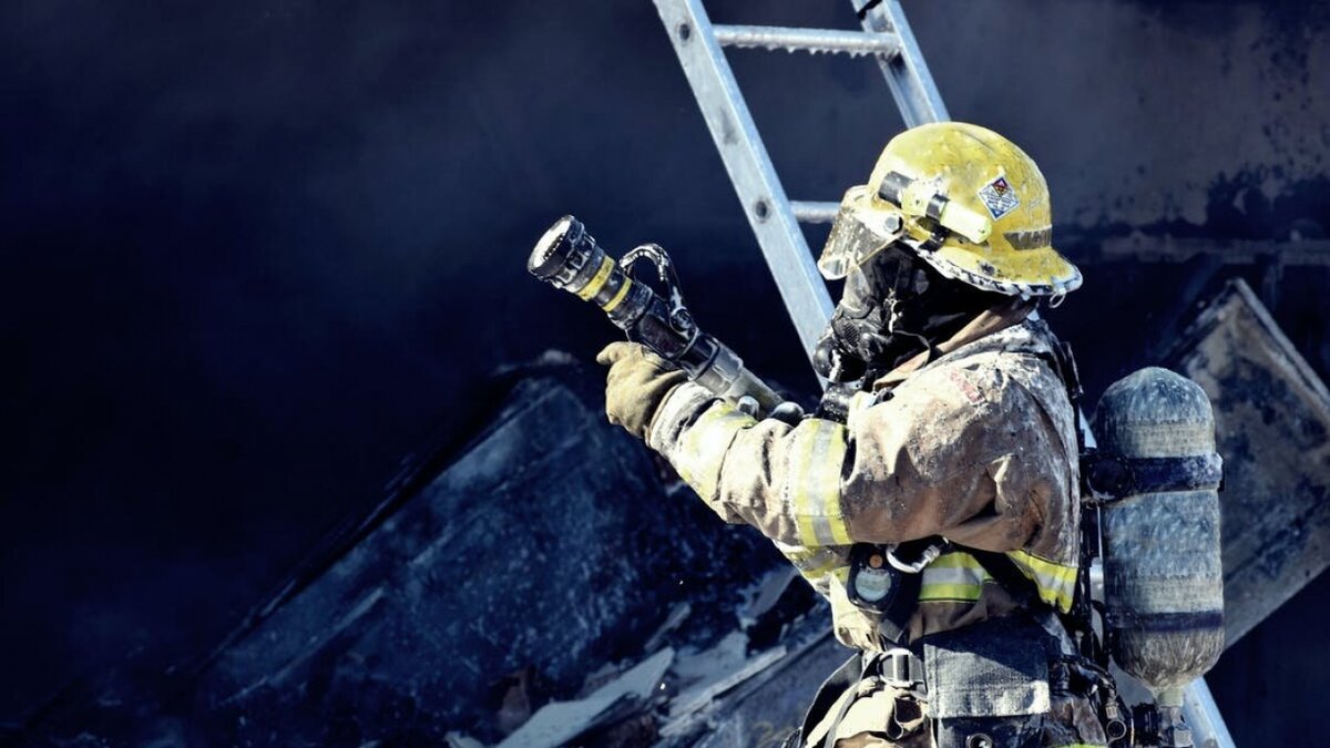    Из горевшей в Саратове 10-этажки женщина госпитализирована с ожогами 2-й степениНовости Саратова и области – Сетевое издание «Репортер64»