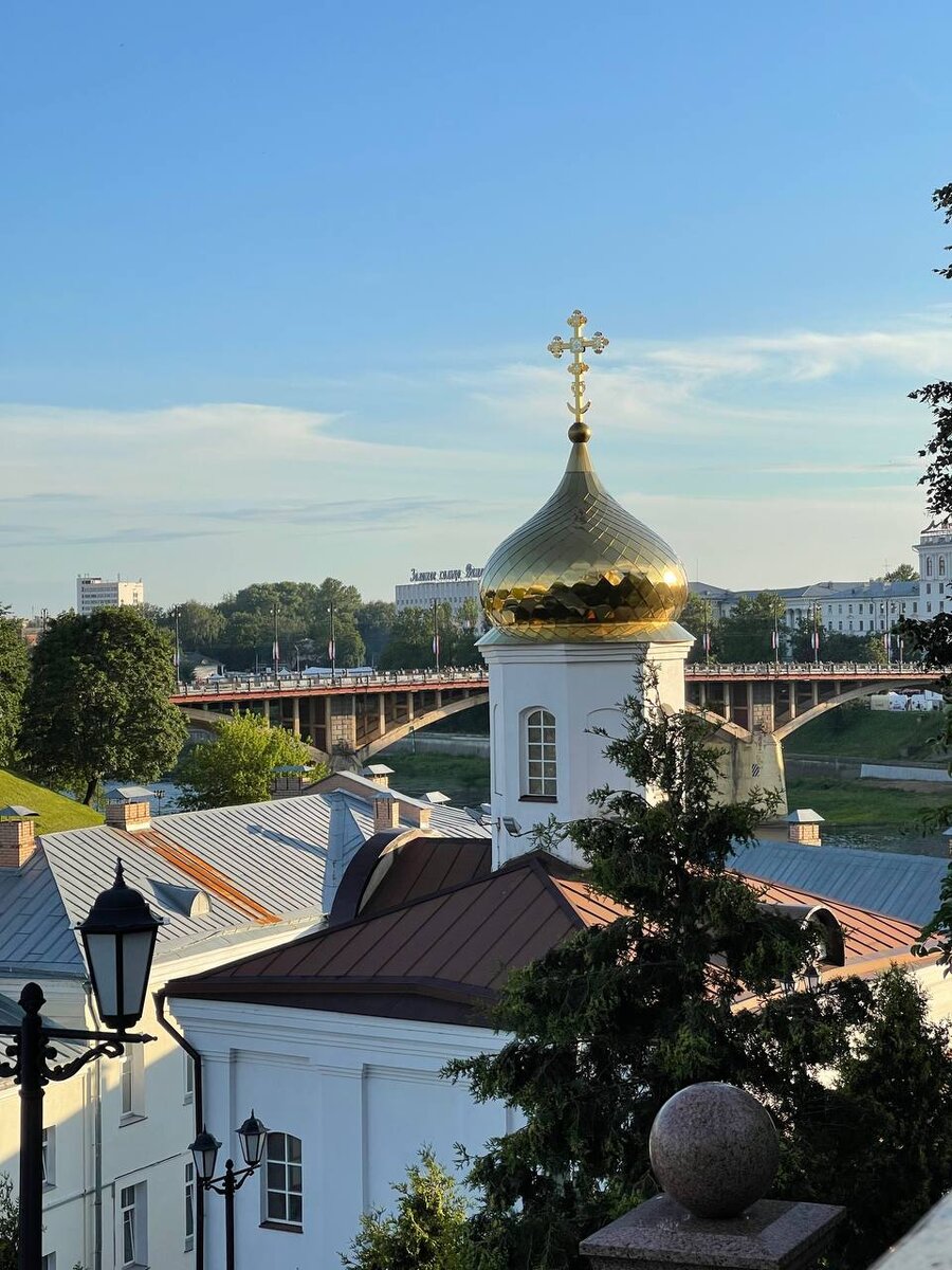 Вид на город. Больше видов в моём влоге, на который ссылка была выше.