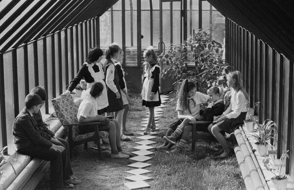 Тайны советской школьной формы: факты, о которых никто не знает. Фото © ТАСС / В. Кожевников