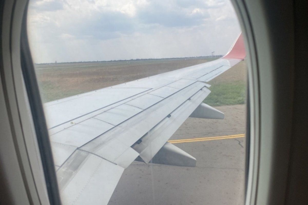    В астраханском аэропорту на 1,5 часа задержали вылет самолета в Москву