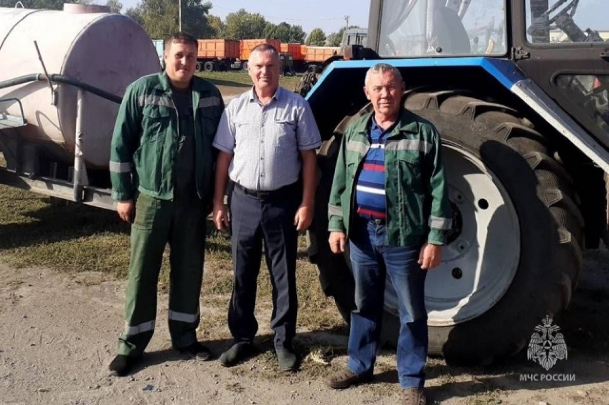    В Курской области на пожаре добровольцы спасли соседа