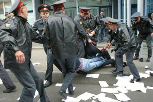 фото с сайта: dinsk-kbk.livejournal.com Политика, НОВОСТИ | RUS, Полиция Кубани, Полиция избила, Краснодарский край