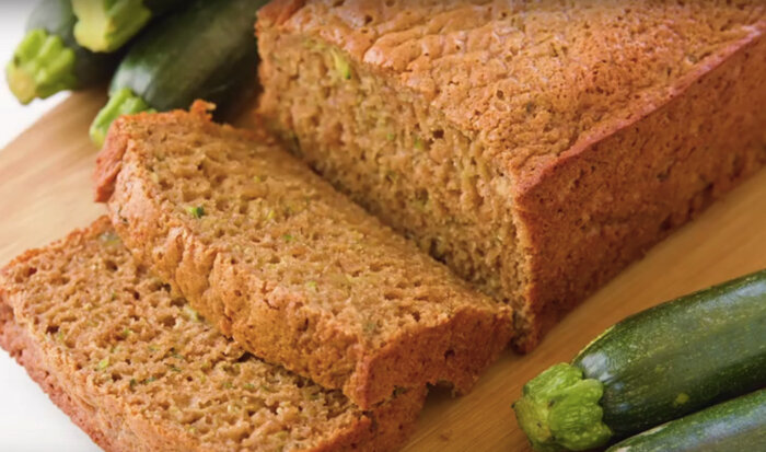 классический кекс с цуккини
