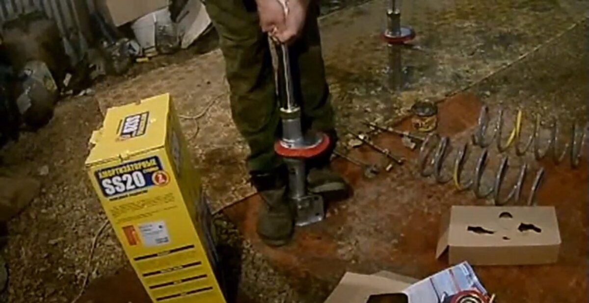 прокачка стойки