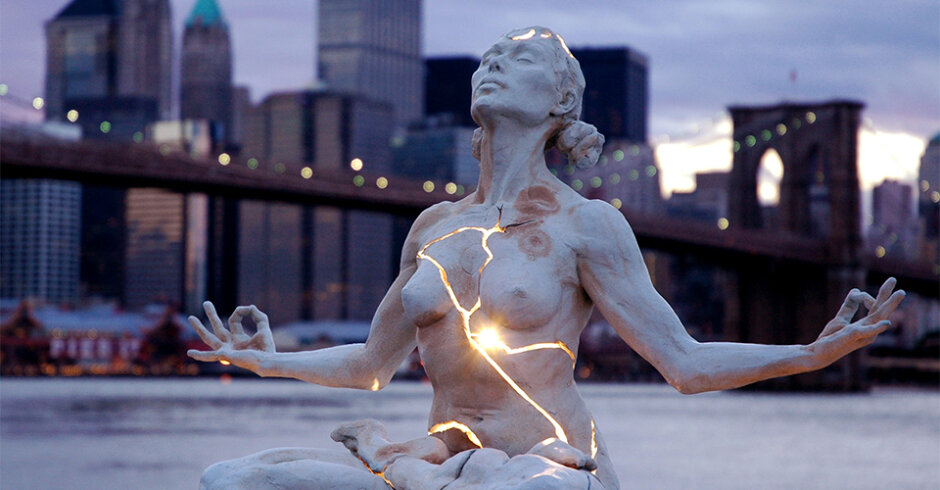 скульптура в Нью Йорке_expansion_Paige Braidley