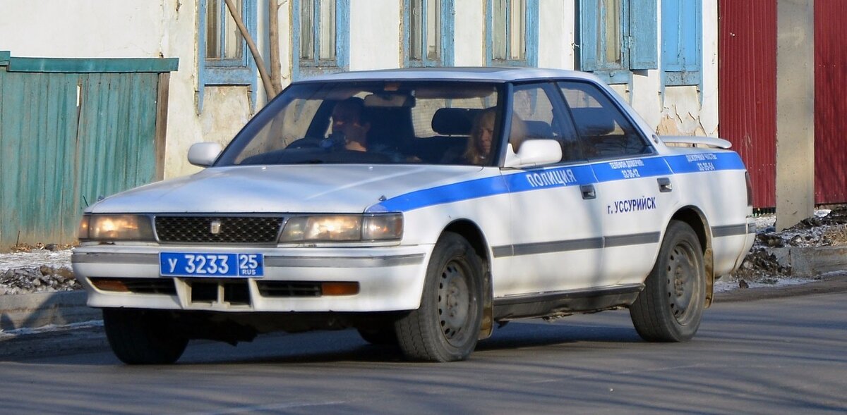 Toyota Mark 2 полиция