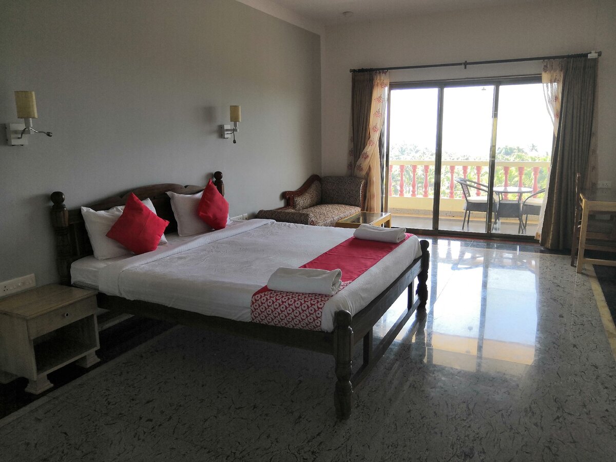 Отель Treebo Aarya Boulevard 3*