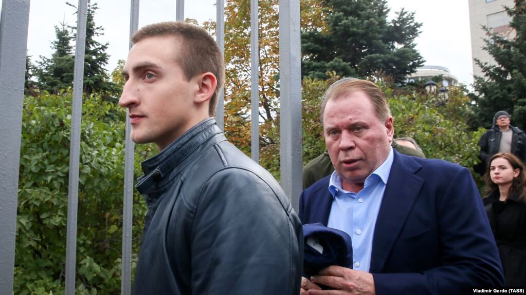 Павел Устинов и Анатолий Кучерена. Фото - Владимир Гердо / ТАСС