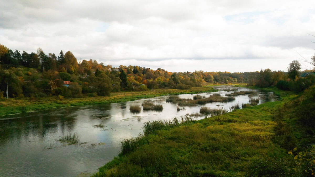 Река Руза. Город Руза осень. Руза река сокровища. Руза осенью.