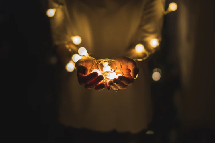 https://unsplash.com/photos/2x19-mRQgX8