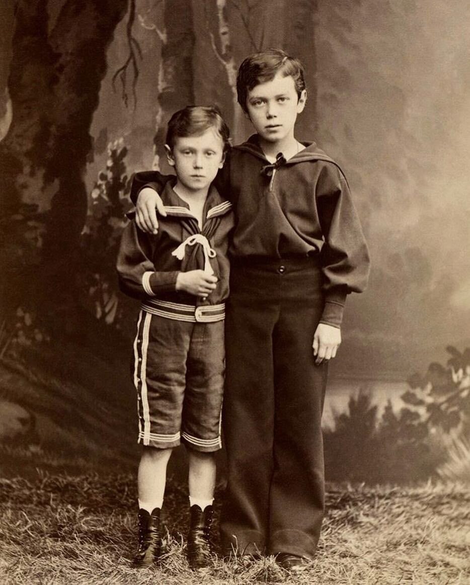 Георгий и Николай Романовы