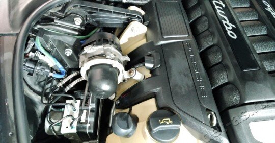 Мойка двигателя паром в Москве