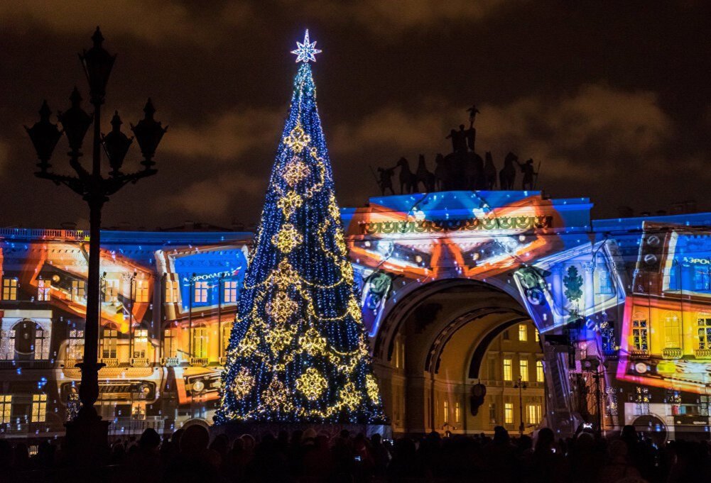 Новогодняя ёлка в городе Санкт-Петербург