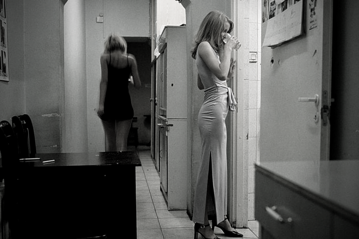 Фото Лиз Сарфати из цикла "Отчаянные девяностые"