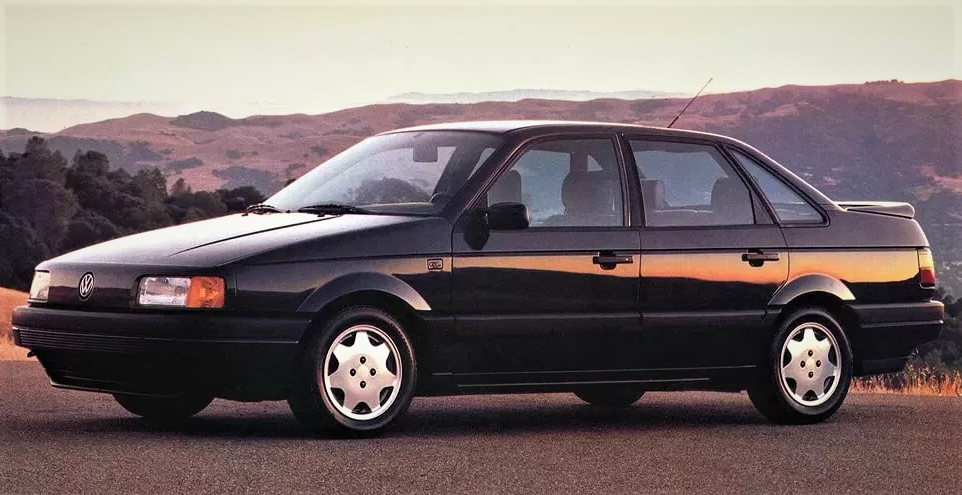 Листай что бы увидеть салон)