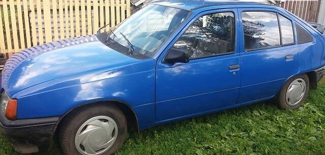 Opel Kadett пятидверный хэтчбек. Фото из открытых источников.