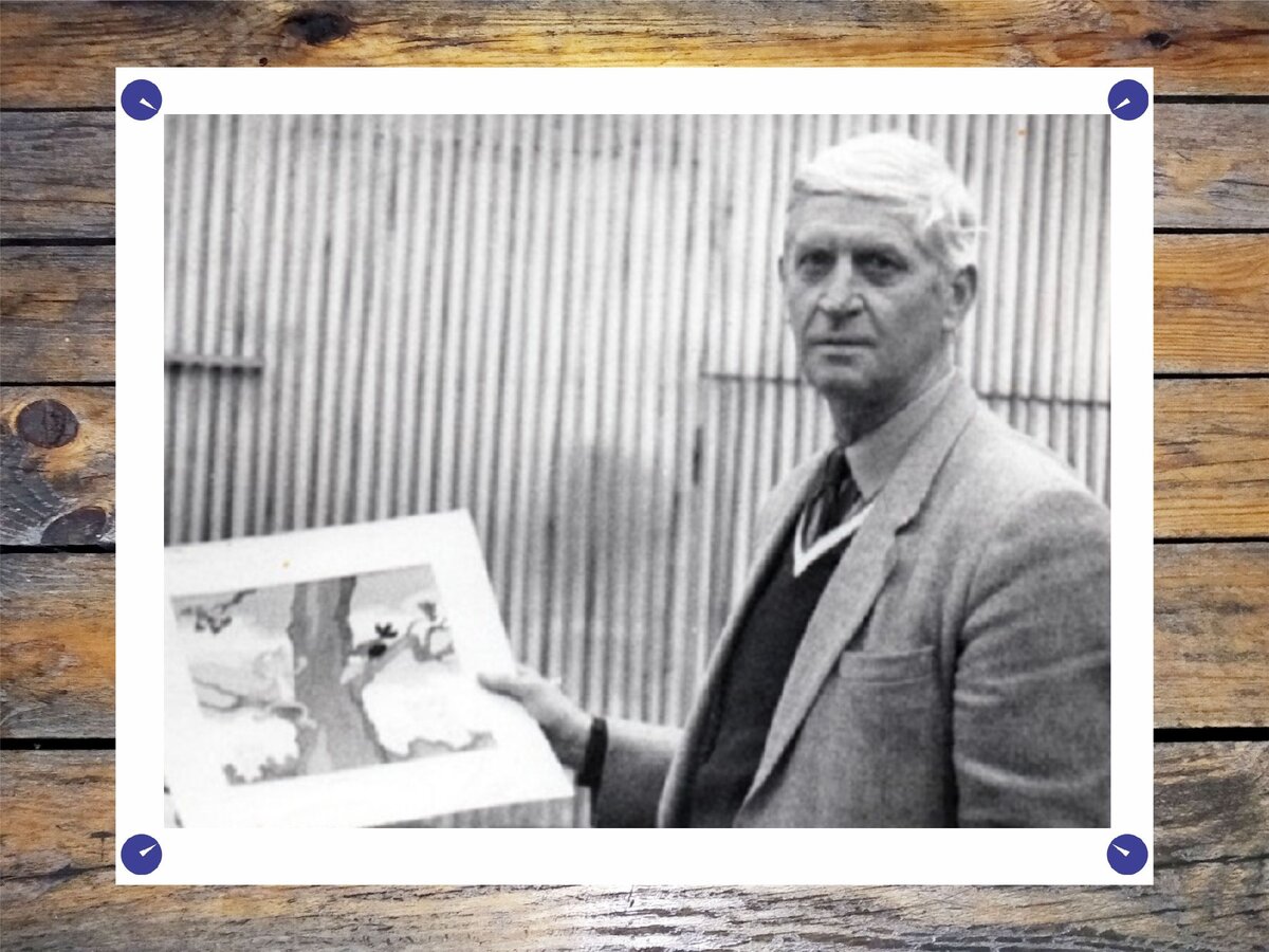 Вячеслав Котёночкин с эскизом "Котёнок с улицы Лизюкова"