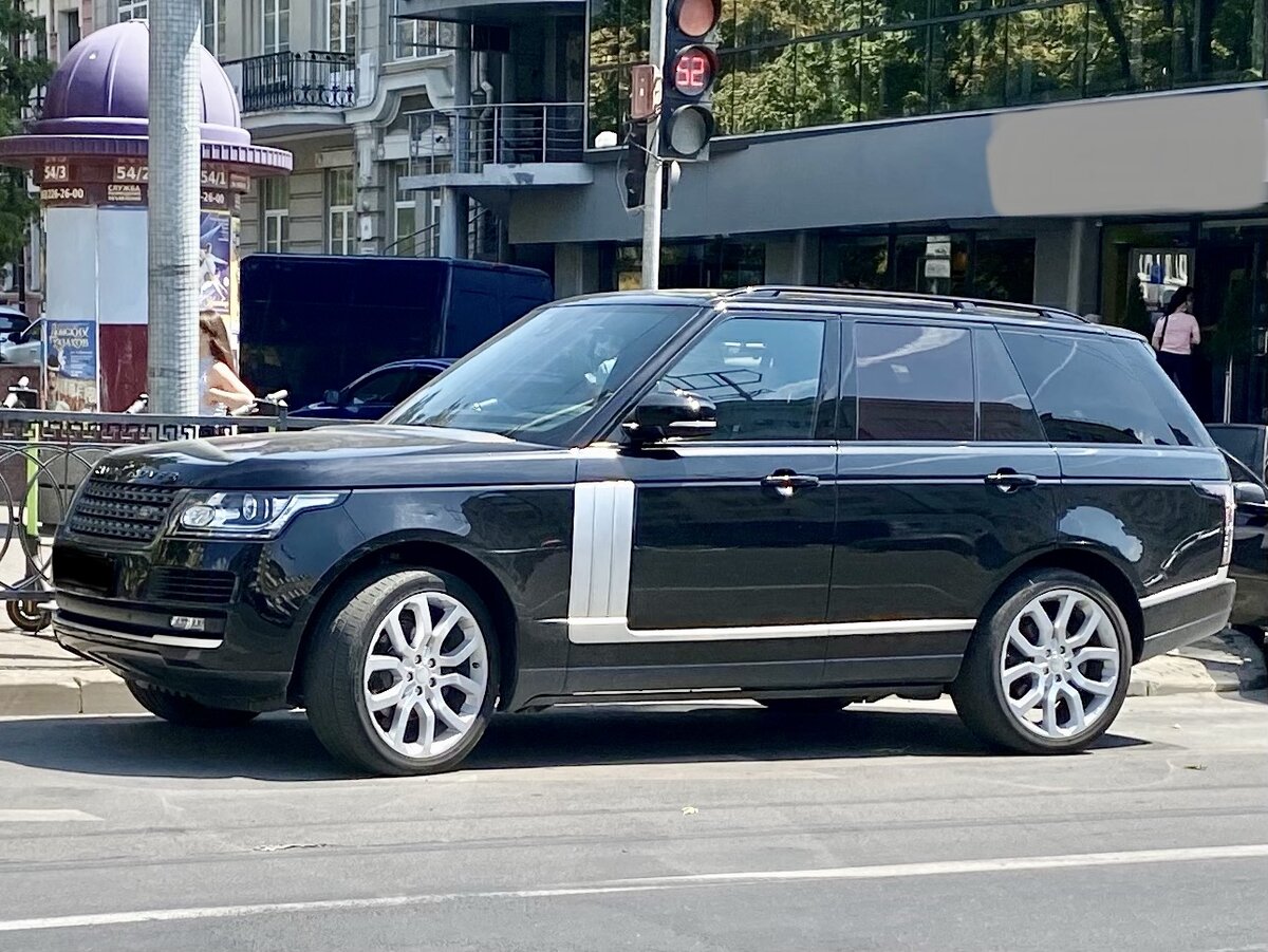 Range Rover 2014 4,4V8  339 л.с.
