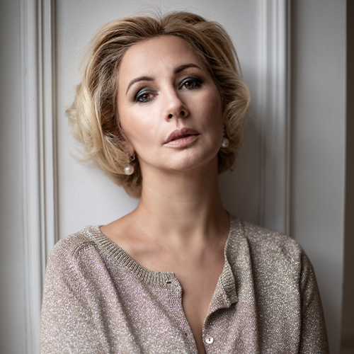 Дина Насырова