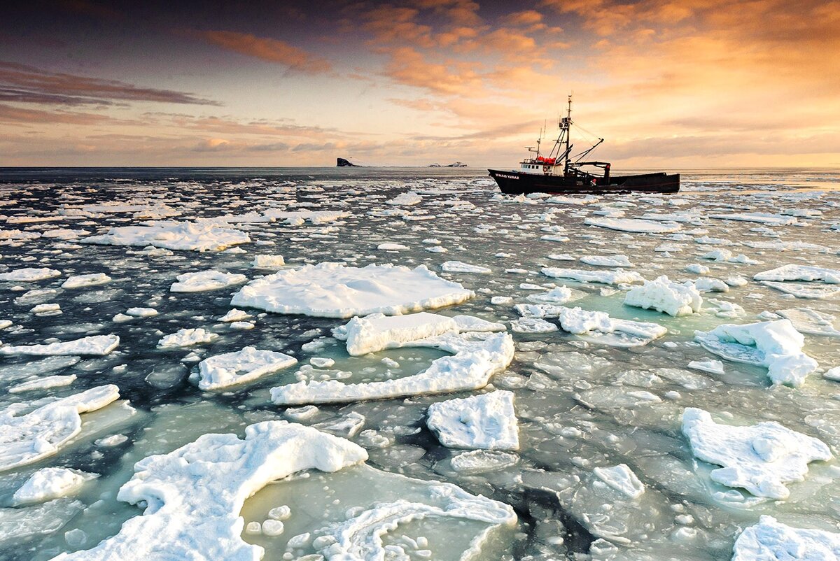 Холодные проливы. Карское море и северно Ледовитый океан. Баренцево море и Северный Ледовитый океан. Карское море Ямал. Северно Ледовитый океан море Лаптевых.