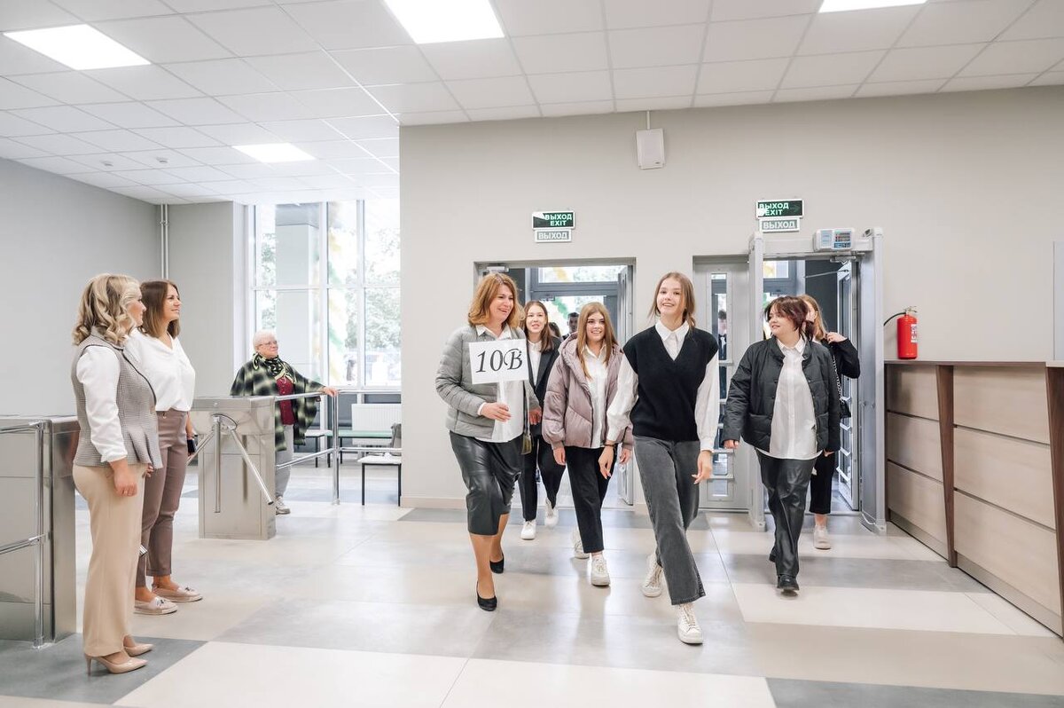 Листайте вправо, чтобы увидеть больше изображений