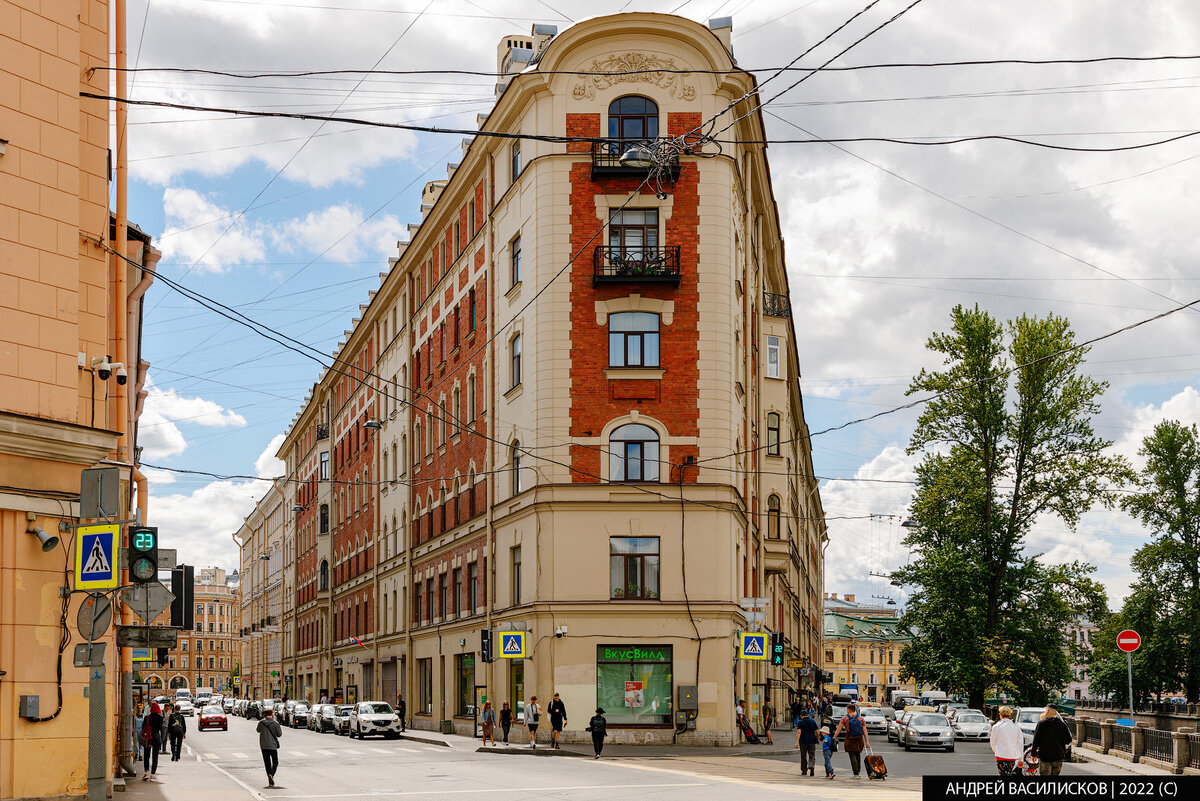 Санкт-Петербург тогда и сейчас: 8 фотографий около канала Грибоедова в  прошлом и сейчас, снятые с одной точки | Путешествия и всего по чуть-чуть |  Дзен