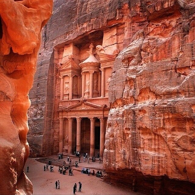 Иорданский древний город Петра