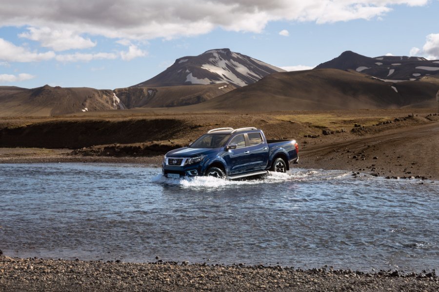 Nissan раскрыл спецификацию нового пикапа Navara