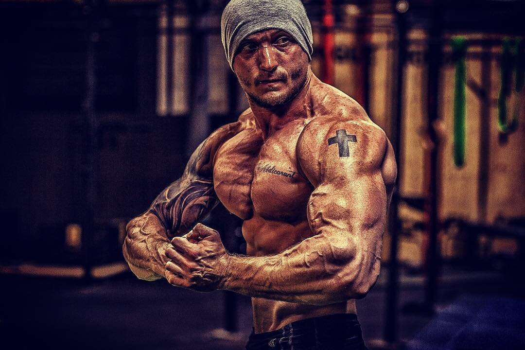 https://www.instagram.com/suharev_andrey/?hl=ru