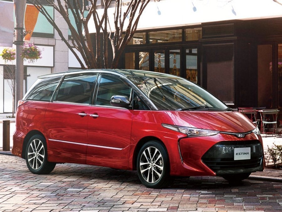 Toyota Estima. Фотография взята с сервиса Яндекс Картинки