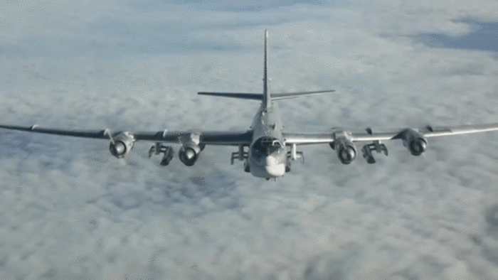 Источник: Минобороны России. Ту-95МСМ с ракетами Х-101 во время Сирийской кампании.