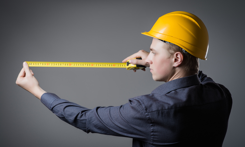 Замер самый. Строительный фон. Лазерный дальномер bosch glm 80 professional. Прибор снятия замеров. Замерщик окон пвх.