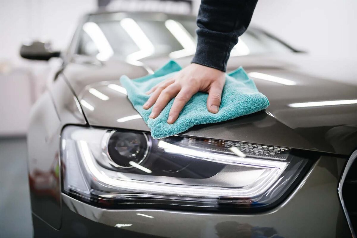 Cleaning car. Мойка автомобиля. Чистая машина. Мойка кузова автомобиля. Мойка автомобиля полировка.