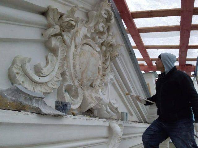 Генри Саядян за работой. Фото предоставлено Саядяном