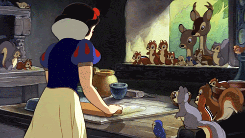 Источник: https://tlum.ru/news/kakimi-mamami-mogli-by-byt-princessy-disney/?utm_referrer=https%3A%2F%2Fzen.yandex.com