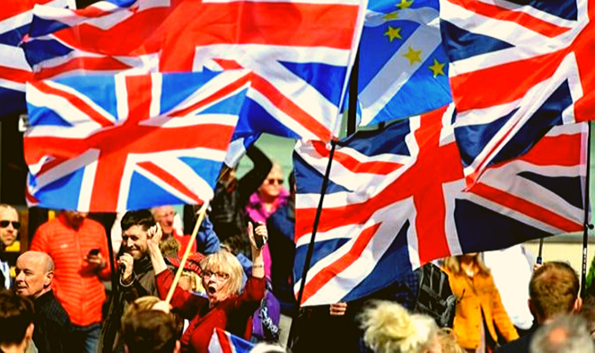 Британское правительство планирует с начала 2021 года охватить все товары, ввозимые из Евросоюза, полным таможенным и пограничным контролем.