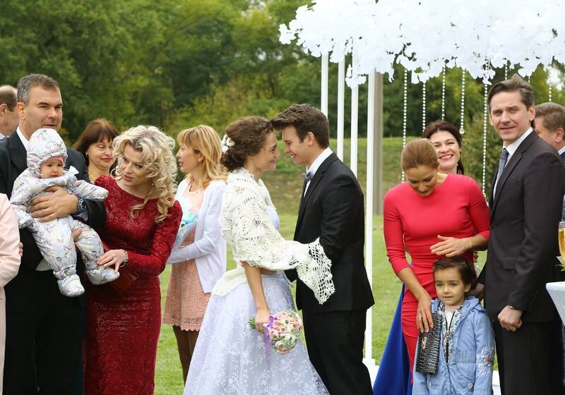 Кадр из мелодрамы «Идеальный брак»