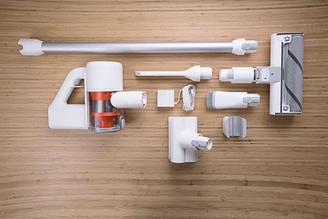 Vacuum v2. Фильтр для mi Handheld Vacuum Cleaner. Xiaomi mi Handheld Vacuum 1c на кронштейне. Xiaomi Handheld g10 насадка валик. Xiaomi mi handener Vacuum Cleaner блок питания.